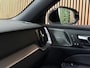 Volvo V60 T8 AWD Recharge Plus Dark | Harman Kardon | Trekhaak | 455pk | 360° Camera | Head-Up Display | Schuifdak | Adaptieve Cruise Control | Stoelverwarming voor+achter | Stuurwielverwarming | Pilot Assist | BLIS Dode Hoek Detectie | Elektrische voorstoelen geheugen | Nappa Lederen bekleding | Zitting verlenging voorstoelen | 18 Inch | Google Infotainment | Keyless Drive | Parkeersensoren voor+achter | Privacy Glass | Elektrisch bedienbare achterklep | DAB Radio | Apple Carplay/Android Auto | Volvo On Call met mobiele App functie | Crystal White Metallic |