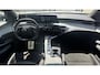 Peugeot E-3008 73KWH GT AVANTAGE 214PK / NAVI / LEDER / CLIMA / FULL-LED / 20" LMV / KEYLESS / WARMTEPOMP / 360° CAMERA / ADAPT. CRUISECONTROL / WINTERPAKKET / NIEUWSTAAT !!