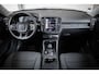 Volvo XC40 T2 Momentum Core | Semi-Electrische Wegklapbare Trekhaak | Navigatie | Parkeercamera | Verwarmbare voorstoelen | Verwarmbaar stuurwiel | Park assist voor en achter | Apple CarPlay & Android Auto | Volvo on Call | Dealeronderhouden |
