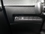 Peugeot 208 Allure Pack 100pk | Navigatie | Achteruitrijcamera | Adaptieve Cruise Control | Keyless Entry | Stoelverwarming | Climate Control | 16" lichtmetalen velgen |