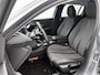 Peugeot 208 Allure Pack 100pk | Navigatie | Achteruitrijcamera | Adaptieve Cruise Control | Keyless Entry | Stoelverwarming | Climate Control | 16" lichtmetalen velgen |