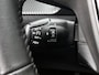 Peugeot 208 Allure Pack 100pk | Navigatie | Achteruitrijcamera | Adaptieve Cruise Control | Keyless Entry | Stoelverwarming | Climate Control | 16" lichtmetalen velgen |