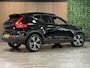 Volvo XC40 T5 Recharge R-Design | Schuifdak | Trekhaak | Parkeercamera | Adaptieve Cruise Control | Stoel en Stuurwielverwarming | Privacy Glass | 19 Inch | Microtech / alcantara bekleding met wit stiksel en bies | Zitting verlenging voorstoelen | Pilot Assist | BLIS Dode Hoek Detectie | Keyless Drive | Parkeersensoren voor+achter | Privacy Glass | Elektrisch bedienbare achterklep | DAB Radio | Apple Carplay/Android Auto | Volvo On Call met mobiele App functie | Onyx Black Metallic |