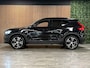 Volvo XC40 T5 Recharge R-Design | Schuifdak | Trekhaak | Parkeercamera | Adaptieve Cruise Control | Stoel en Stuurwielverwarming | Privacy Glass | 19 Inch | Microtech / alcantara bekleding met wit stiksel en bies | Zitting verlenging voorstoelen | Pilot Assist | BLIS Dode Hoek Detectie | Keyless Drive | Parkeersensoren voor+achter | Privacy Glass | Elektrisch bedienbare achterklep | DAB Radio | Apple Carplay/Android Auto | Volvo On Call met mobiele App functie | Onyx Black Metallic |