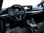 Volkswagen Golf 1.5 eTSI R-Line | Panorama Dak | Facelift | Sfeerverlichting | Camera | ACC | LMV!