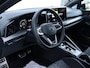 Volkswagen Golf 1.5 eTSI R-Line | Panorama Dak | Facelift | Sfeerverlichting | Camera | ACC | LMV!