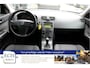Volvo S40 2.4 140 pk, Trekhaak, 17 inch