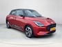 Suzuki Swift 1.2 Style Smart Hybrid | Climate Control | Adaptive Cruise Control | Parkeersensoren achter | Achteruitrijcamera | Blindspot monitor |