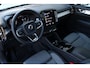 Volvo XC40 1.5 T5 Recharge Inscription | Elektrisch glazen panorama-dak | Elektrisch verstelbare voorstoelen | Bestuurdersstoel met geheugen | Voorstoelen en stuurwiel verwarmd | Premium Audio by Harman Kardon | Achteruitrijcamera | Parkeersensoren voor en achter | Pilot Assist & Adaptive Cruise Control | Rijstrooksensor met correctie | Apple Carplay & Android Auto |