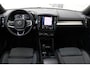 Volvo XC40 1.5 T5 Recharge Inscription | Elektrisch glazen panorama-dak | Elektrisch verstelbare voorstoelen | Bestuurdersstoel met geheugen | Voorstoelen en stuurwiel verwarmd | Premium Audio by Harman Kardon | Achteruitrijcamera | Parkeersensoren voor en achter | Pilot Assist & Adaptive Cruise Control | Rijstrooksensor met correctie | Apple Carplay & Android Auto |