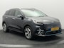 Kia Niro EV e-Niro DynamicPlusLine 64 kWh | SoH 95,4% | Afn. Trekhaak | Stoelverwarming | Open Dak