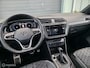 Volkswagen Tiguan 1.5 TSI R-Line / Pano / 360' cam. / Navi