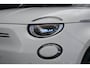 Fiat 500 Icon 42 kWh | Navi by app | Cruise control | Elektr. ramen voor | DAB | Stoelverwarming | Achteruitrijcamera | Armsteun voor | LMV 16" |