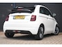 Fiat 500 Icon 42 kWh | Navi by app | Cruise control | Elektr. ramen voor | DAB | Stoelverwarming | Achteruitrijcamera | Armsteun voor | LMV 16" |