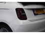 Fiat 500 Icon 42 kWh | Navi by app | Cruise control | Elektr. ramen voor | DAB | Stoelverwarming | Achteruitrijcamera | Armsteun voor | LMV 16" |