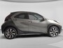 Toyota Aygo X 1.0 VVT-i MT Pulse Camera | Stoelverwarming | Keyless | Draadloze telefoonlader
