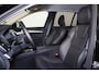 Volvo XC90 T8 Recharge AWD Core Bright - IntelliSafe Assist & Surround - Adaptieve LED koplampen - Harman/Kardon audio - Parkeercamera achter - Verwarmde voorstoelen, stuur & achterbank - Parkeersensoren voor & achter - Draadloze tel. lader - Extra getint glas - Inklapbare trekhaak - 20' LMV