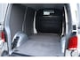 Volkswagen Transporter 2.0 TDI L1H1 28 Highline DSG/Stoelverwarming/PDC V+A/Airco/Trekhaak/Schuifdeur
