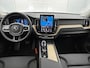 Volvo XC60 2.0 T6 Plug-in hybrid AWD Ultra Dark | Luchtvering | Trekhaak | Memory | 360-camera |
