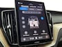 Volvo XC60 2.0 T6 Plug-in hybrid AWD Ultra Dark | Luchtvering | Trekhaak | Memory | 360-camera |