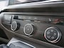 Volkswagen Transporter 2.0 TDI L2H1 BULLI 110kW DSG | ALMOST NEW !!! | 19999 EX BTW