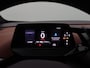 Volkswagen ID.4 Pro Advantage 77 kWh 204PK Aut. SOH 94,16%, Panoramadak, Trekhaak, Matrix LED Verlichting, Achteruitrijcamera, 19" LM Velgen