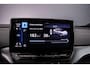 Volkswagen ID.4 Pro 77 kWh 204pk Automaat, Warmtepomp, Stoelverwarming, Stuurverwarming, Adaptive cruise control, 360 camera, Navigatie, App-connect, Elektrische achterklep, Dodehoeksensoren