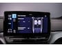 Volkswagen ID.4 Pro 77 kWh 204pk Automaat, Warmtepomp, Stoelverwarming, Stuurverwarming, Adaptive cruise control, 360 camera, Navigatie, App-connect, Elektrische achterklep, Dodehoeksensoren