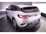 Volkswagen ID.4 Pro 77 kWh 204pk Automaat, Warmtepomp, Stoelverwarming, Stuurverwarming, Adaptive cruise control, 360 camera, Navigatie, App-connect, Elektrische achterklep, Dodehoeksensoren