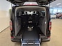 Ford Tourneo Custom L2H1 Rolstoelbus Bodemverlaging XXL-ombouw (147cm)
