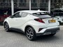 Toyota C-HR / C-HR+ 2.0 Hybrid Style | Parelmoer wit, Dodehoekherkenning, Stoel + Stuurverwarming, Parkeersensoren, CarPlay, Navigatie