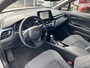 Toyota C-HR / C-HR+ 2.0 Hybrid Style | Parelmoer wit, Dodehoekherkenning, Stoel + Stuurverwarming, Parkeersensoren, CarPlay, Navigatie