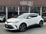 Toyota C-HR / C-HR+ 2.0 Hybrid Style | Parelmoer wit, Dodehoekherkenning, Stoel + Stuurverwarming, Parkeersensoren, CarPlay, Navigatie