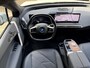 BMW iX xDrive40 Sportpakket 77kWh | SOH 98% | Sky Lounge | Trekhaak | 22 inch velgen | Driving Ass. Prof. | Harman&kardon | 360 camera | Laser LED | Head up | Stoel&stuurverwarming | Full-LED | DAB | Apple CarPlay / Android Auto | Elektrisch verstelbare stoelen en stuurkolom