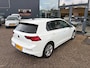 Volkswagen Golf 1.5 eTSI Style *PANO *AUT
