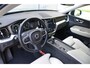 Volvo XC60 2.0 T5 Momentum Leder, 18" Alu, Harmon, Trekhaak (2.300kg)