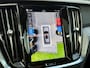 Volvo V60 T8 Plug-in hybrid AWD Plus Dark | Trekhaak | Harman / Kardon | Head-Up Display | 360 Graden Camera | Panoramadak |