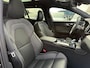 Volvo V60 T8 Plug-in hybrid AWD Plus Dark | Trekhaak | Harman / Kardon | Head-Up Display | 360 Graden Camera | Panoramadak |