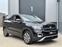 Volkswagen T-Cross 1.0 TSI *Slechts 17.738 km* Automaat / Apple Carplay / Stoelverwarming / Adapt. Cruise / PDC / 16"LMV