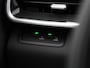Volkswagen ID.Polo Life First Edition 52 kWh | Navigatie | Adaptive Cruise | Camera | Stoel en Stuurverwarming | Climatronic |