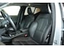 Volvo XC40 T5 AWD Intro Edition | Semi Electrische-wegklapbare trekhaak | 360° Parkeercamera | | Harman Kardon Premium Audio | Panoramadak | Lederen bekleding | Adaptieve Cruise Control | Dodehoekdetectie | Volvo on Call | Parkeerverwarming | Parkeersensoren voor + achter