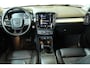 Volvo XC40 T5 AWD Intro Edition | Semi Electrische-wegklapbare trekhaak | 360° Parkeercamera | | Harman Kardon Premium Audio | Panoramadak | Lederen bekleding | Adaptieve Cruise Control | Dodehoekdetectie | Volvo on Call | Parkeerverwarming | Parkeersensoren voor + achter