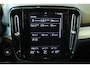 Volvo XC40 T5 AWD Intro Edition | Semi Electrische-wegklapbare trekhaak | 360° Parkeercamera | | Harman Kardon Premium Audio | Panoramadak | Lederen bekleding | Adaptieve Cruise Control | Dodehoekdetectie | Volvo on Call | Parkeerverwarming | Parkeersensoren voor + achter