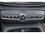 Volvo XC40 Extened Range Core 82 kWh - IntelliSafe Assist & Surround - Parkeercamera achter - Verwarmde voorstoelen, stuur & achterbank - Parkeersensoren voor & achter - Draadloze tel. lader - Warmtepomp - Extra getint glas - Inklapbare trekhaak - 19' LMV