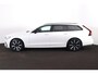 Volvo V90 T6 Recharge AWD Plus Dark - IntelliSafe Assist & Surround - 360º Camera - Adaptieve LED koplampen - Verwarmde voorstoelen, stuur & achterbank - Parkeersensoren voor & achter - Elektr. bedienb. voorstoelen met geheugen - Extra getint glas - Inklapbare trekhaak - 19' LMV