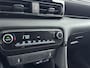 Toyota Yaris 1.5 Hybrid 115 Dynamic | Apple Carplay / Android Auto | Dodehoek detectie | Parkeersensoren voor/achter | Stoel-/stuurverwarming | Adaptive Cruise | Clima | Keyless | Camera | 16 inch