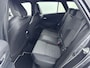 Toyota Corolla Hybrid 140 Dynamic | Apple Carplay / Android Auto | Stoelverwarming | Parkeersensoren voor/achter | Adaptive Cruise | Keyless | Clima | Camera | Full LED | 17 inch