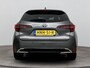 Toyota Corolla Hybrid 140 Dynamic | Apple Carplay / Android Auto | Stoelverwarming | Parkeersensoren voor/achter | Adaptive Cruise | Keyless | Clima | Camera | Full LED | 17 inch