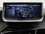 Peugeot 208 Allure Hybrid 110pk Automaat | Lage kilometerstand! | Navigatie | Climate Control | Cruise Control | Parkeersensoren v+a | Armsteun | Digitaal instrumentenpaneel | Draadloze Apple Carplay / Android Auto | DAB+ radio | Led koplampen | Donker getint glas | 16" lichtmetalen velgen |