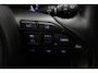 Toyota Yaris Cross 1.5 Hybrid Dynamic | Stoel-/stuurverwarming | Apple Carplay / Android Auto | Keyless | Adaptive Cruise | Clima | Camera | Full LED | 17 inch